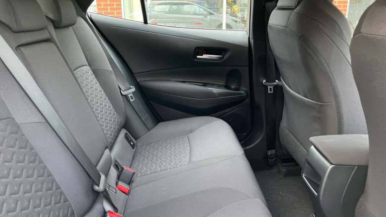 Toyota Corolla 1.8 VVT-i Hybrid Icon 5dr CVT Hybrid Hatchback